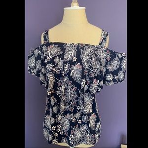 Floral cold shoulder top